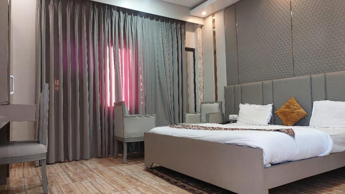 Hotel Rajshree Tanakpur المظهر الخارجي الصورة