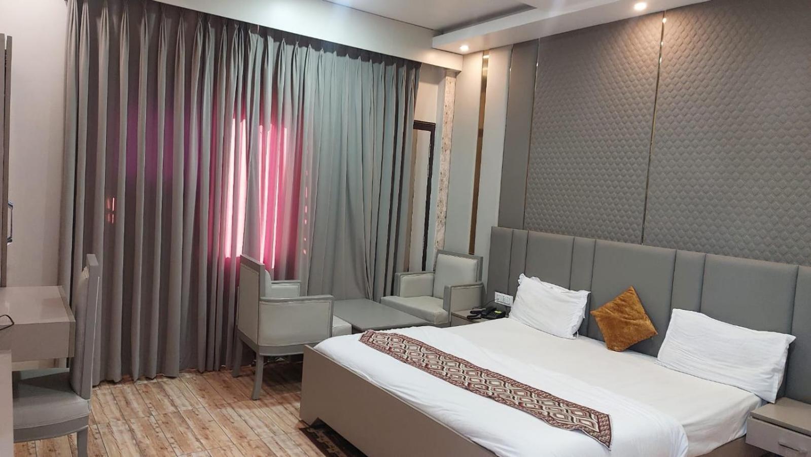 Hotel Rajshree Tanakpur المظهر الخارجي الصورة