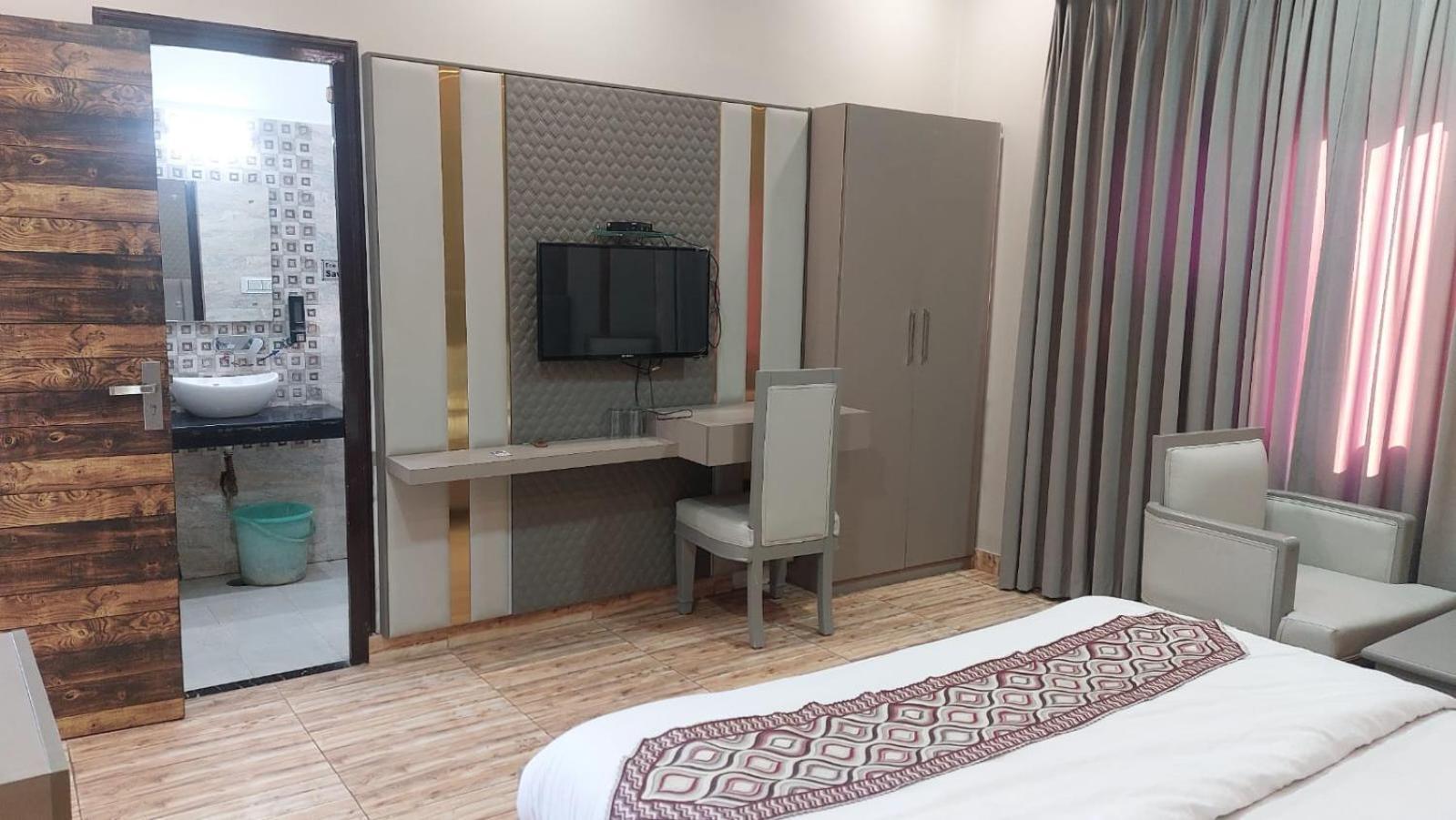 Hotel Rajshree Tanakpur المظهر الخارجي الصورة